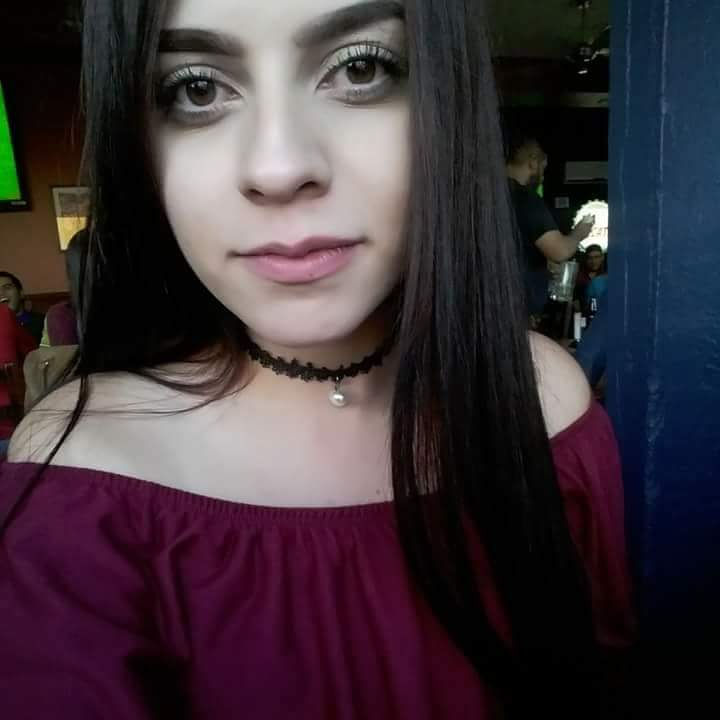 Alejandra jovencita blanca + Facebook 1